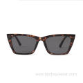 Hot Selling High Quality Luxury Retro Small Square Concave Shape Gradient Shades Sports Sunglasse